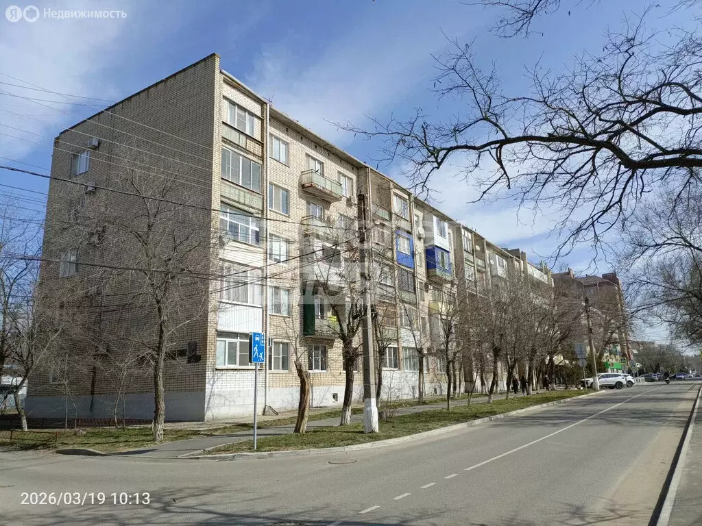 4-комнатная квартира: Элиста, улица А. Сусеева, 13 (106.8 м) - Фото 1