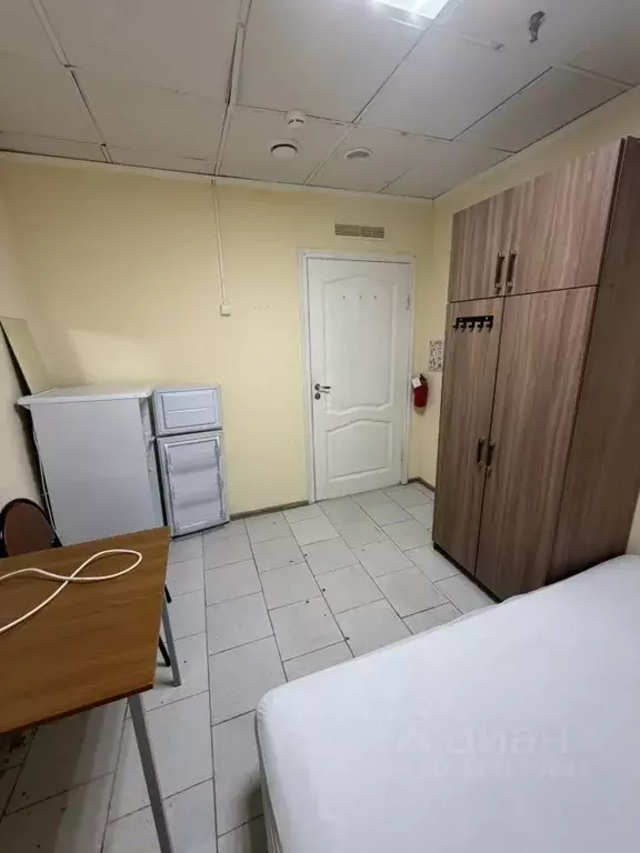 Комната Москва ул. Красного Маяка, 15АС1 (10.0 м) - Фото 1