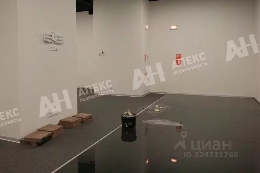 Помещение свободного назначения в Москва 1-й Красногвардейский проезд, ... - Фото 1