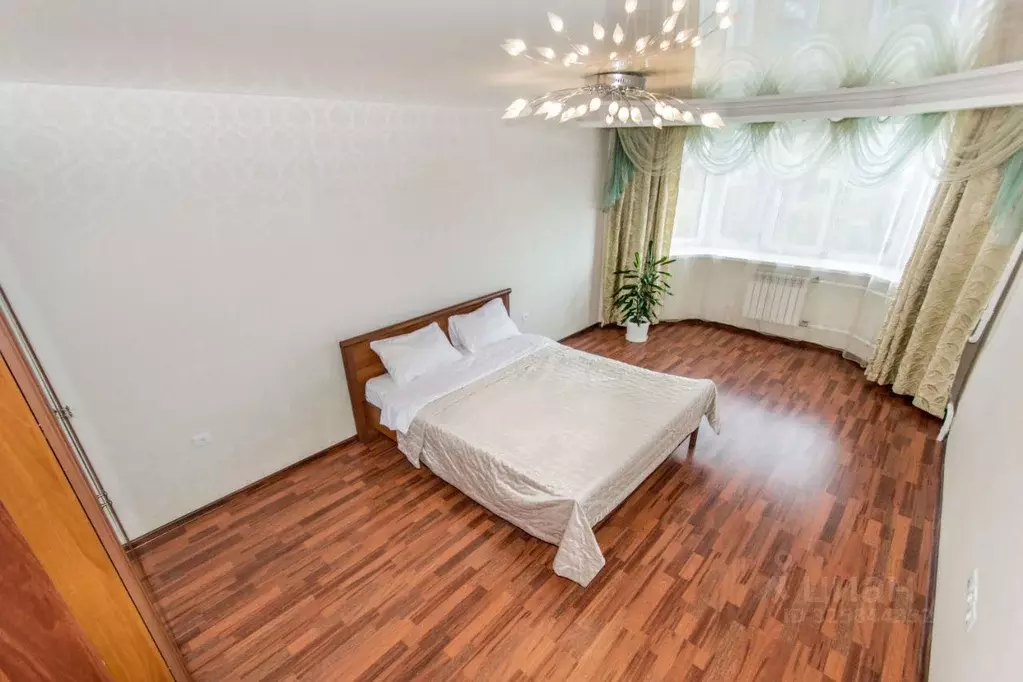 1-к кв. Свердловская область, Екатеринбург ул. Заводская, 40 (43.2 м) - Фото 2