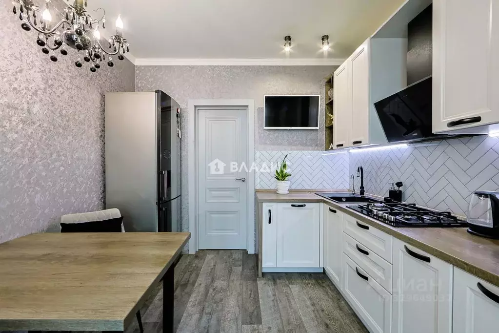 2-к кв. Калининградская область, Калининград Нарвская ул., 83 (56.5 м) - Фото 1
