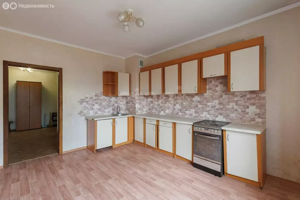 3-комнатная квартира: Санкт-Петербург, Богатырский проспект, 59к3 ... - Фото 1