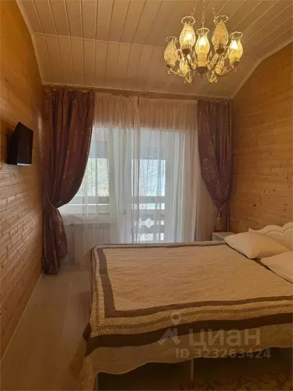 Комната Карачаево-Черкесия, Зеленчукский район, с. Архыз - Фото 1