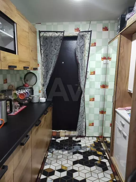 Комната 17 м в 4-к., 5/5 эт. - Фото 0