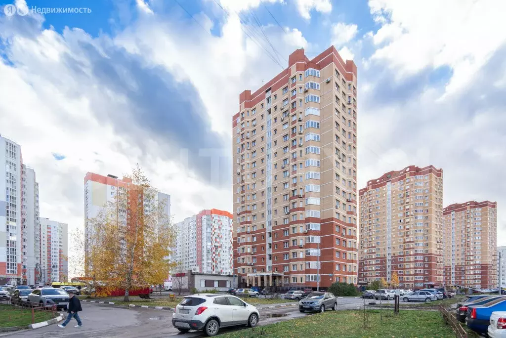 2-комнатная квартира: Липецк, улица И.В. Свиридова, 17 (66.5 м) - Фото 1