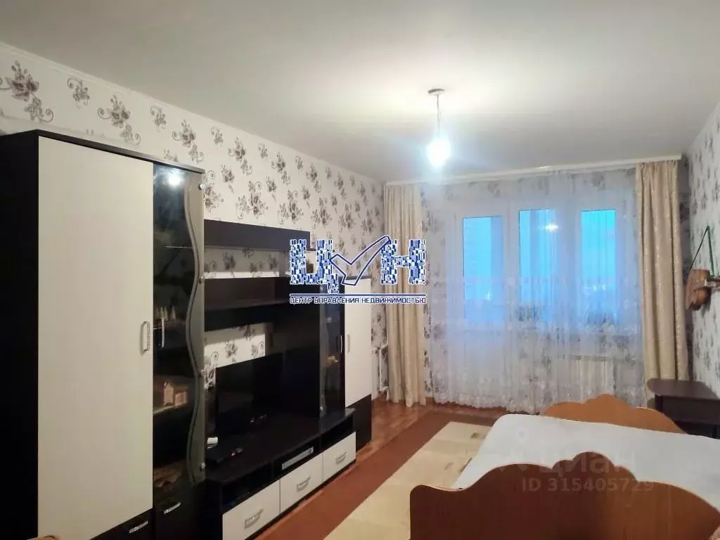 3-к кв. Курская область, Курск просп. Победы, 28а (79.0 м) - Фото 1