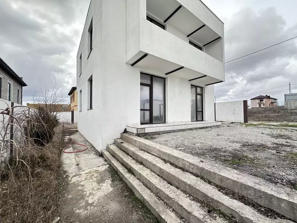 Дом в Краснодарский край, Новороссийск городской округ, с. Мысхако ул. ... - Фото 1