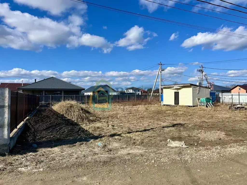 Участок в Ленинградская область, Гатчинский муниципальный округ, д. ... - Фото 1