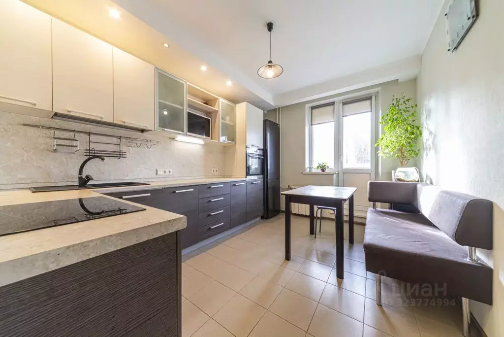 2-к кв. Санкт-Петербург Товарищеский просп., 32к1 (64.6 м) - Фото 1