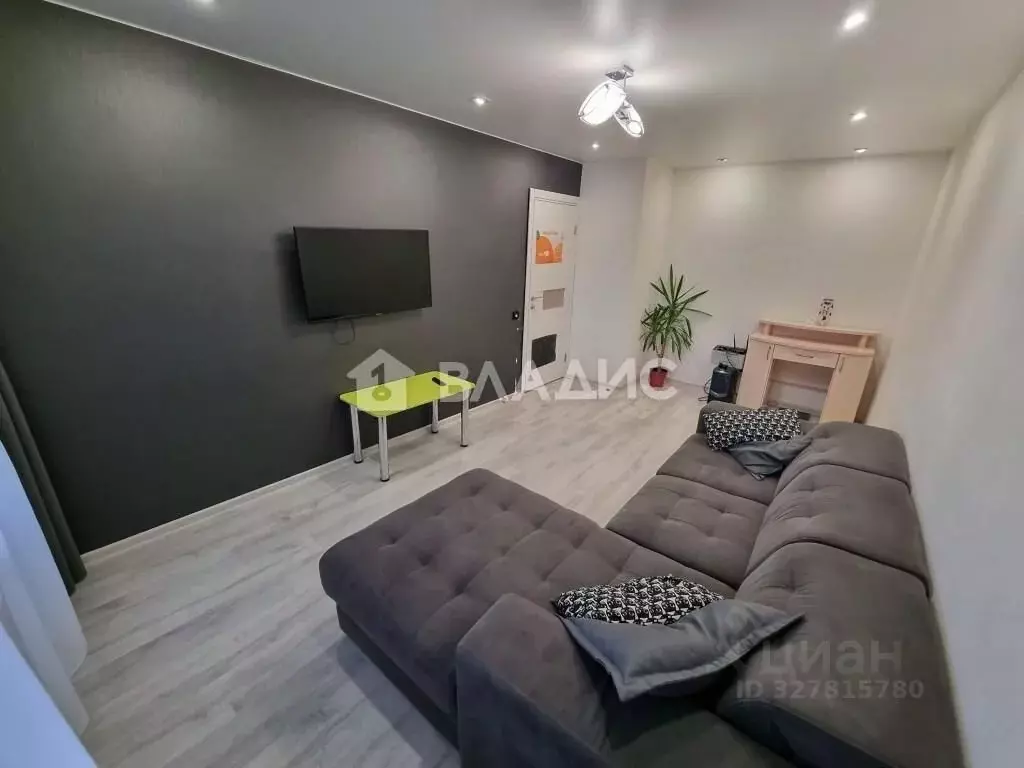 3-к кв. Владимирская область, Владимир ул. Алябьева, 20 (62.0 м) - Фото 2