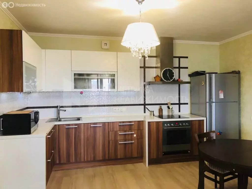 2-комнатная квартира: Тюмень, Солнечный проезд, 3 (83.5 м) - Фото 1