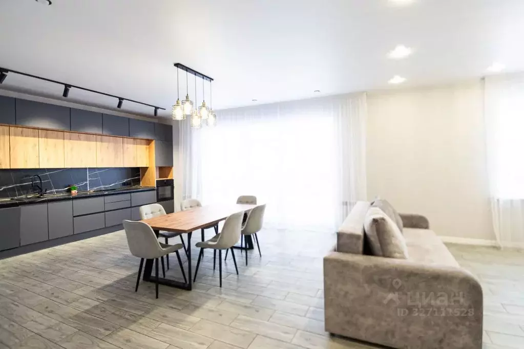 Дом в Ханты-Мансийский АО, Сургутский район, Барсово городское ... - Фото 1