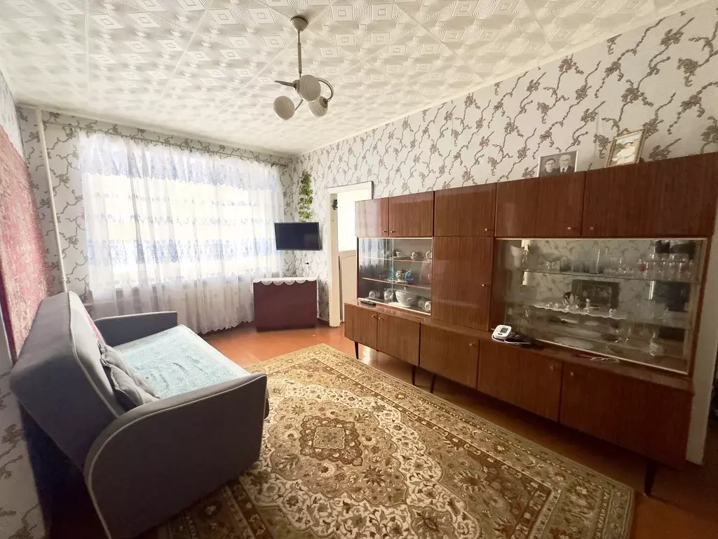 Продаётся 3-к квартира, 55 м - Фото 1