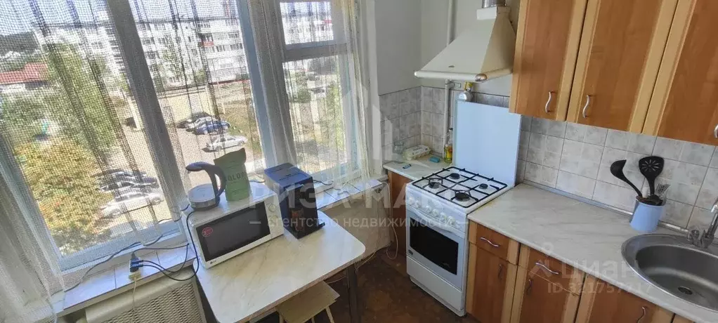 3-к кв. Брянская область, Жуковка Весенний пер., 2 (61.9 м) - Фото 1