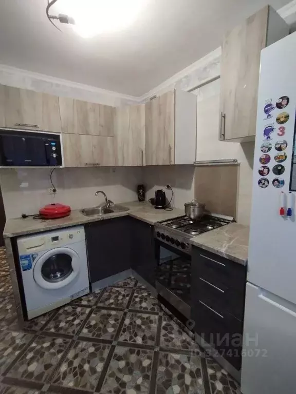 1-к кв. Омская область, Омск ул. Звездова, 128 (37.0 м) - Фото 1