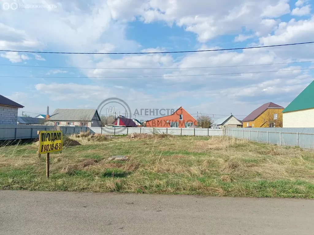 Участок в Нурлат, улица Р.Н. Киямова, 38 (8 м) - Фото 0