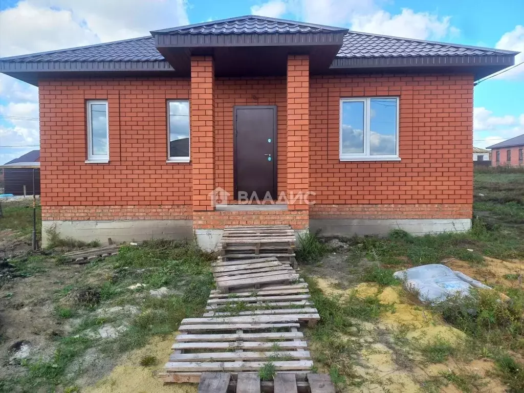 Дом в Пензенская область, с. Бессоновка проезд 2-й Магистральный (105 ... - Фото 0