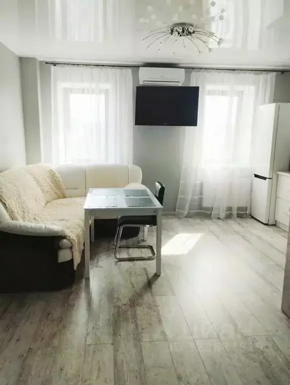 1-к кв. Тюменская область, Тюмень Харьковская ул., 68 (45.0 м) - Фото 2