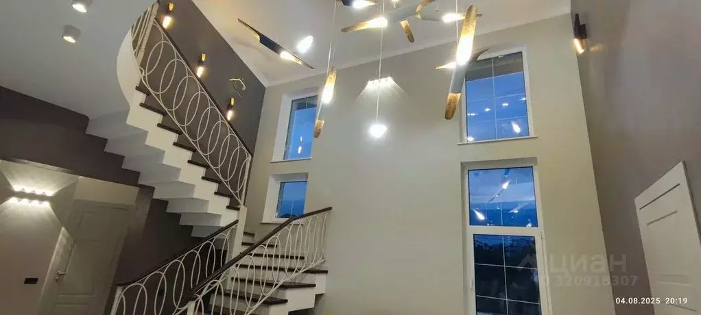 Дом в Крым, Симферополь ул. Артезианская, 21 (420 м) - Фото 1