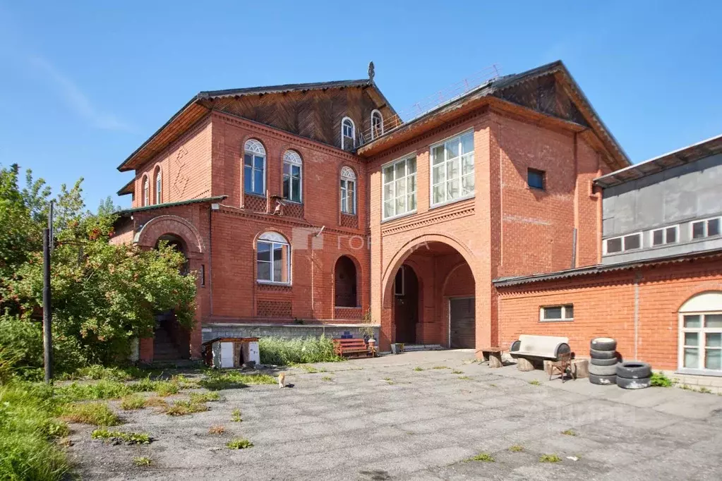 Дом в Кемеровская область, Новокузнецк ул. Розы Люксембург, 1 (503 м) - Фото 1