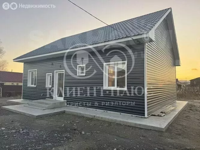 Дом в Южно-Сахалинск, улица Маяковского (88 м) - Фото 1