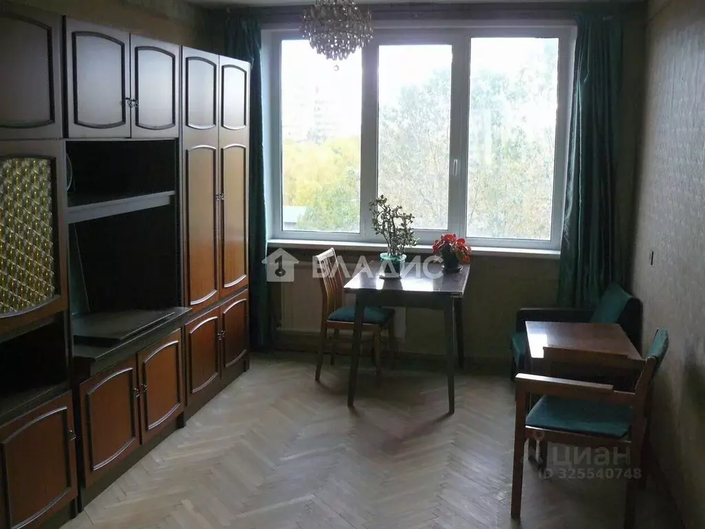 3-к кв. Санкт-Петербург Пражская ул., 33 (60.5 м) - Фото 0