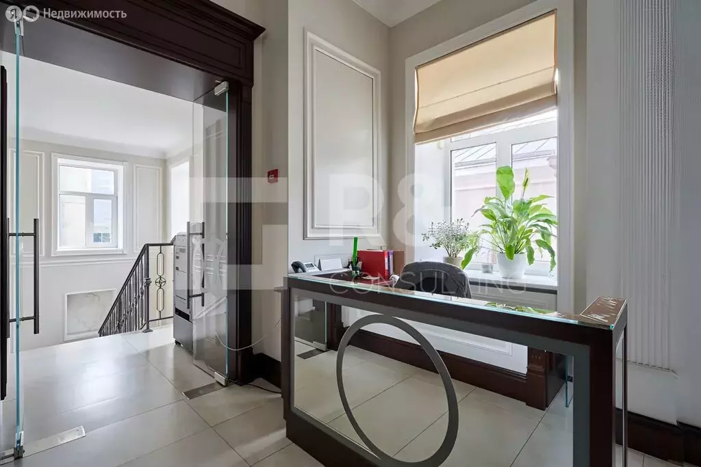 Помещение свободного назначения (606 м) - Фото 2