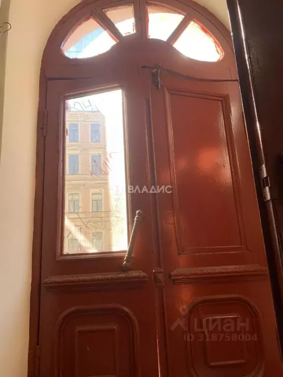 Комната Санкт-Петербург Литейный просп., 40 (22.0 м) - Фото 1