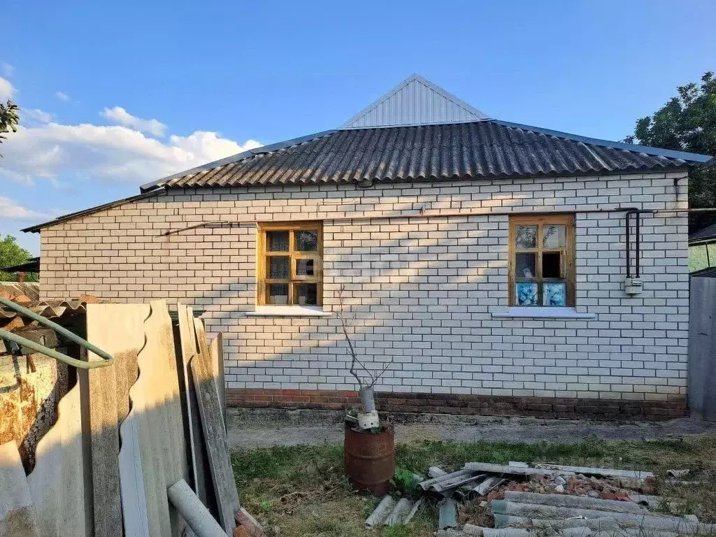 Дом в Белгородская область, Валуйки ул. Таранова, 31 (40 м) - Фото 0