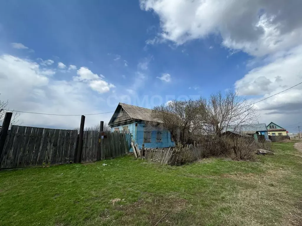 Дом в Оренбургская область, Сакмарский район, с. Никольское  (31 м) - Фото 1