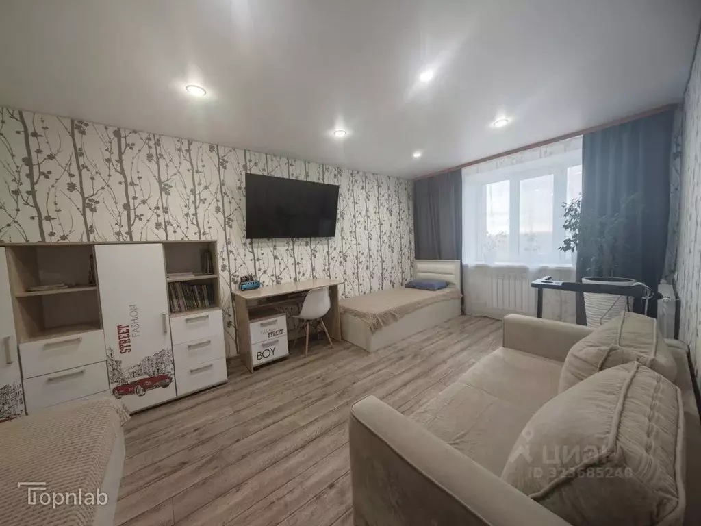 2-к кв. Оренбургская область, Орск Орский просп., 71 (53.9 м) - Фото 1