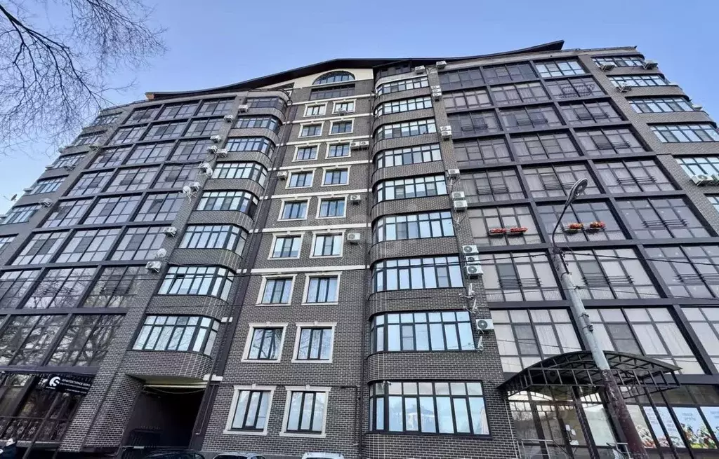 2-к кв. Карачаево-Черкесия, Черкесск Международная ул., 170 (85.4 м) - Фото 0