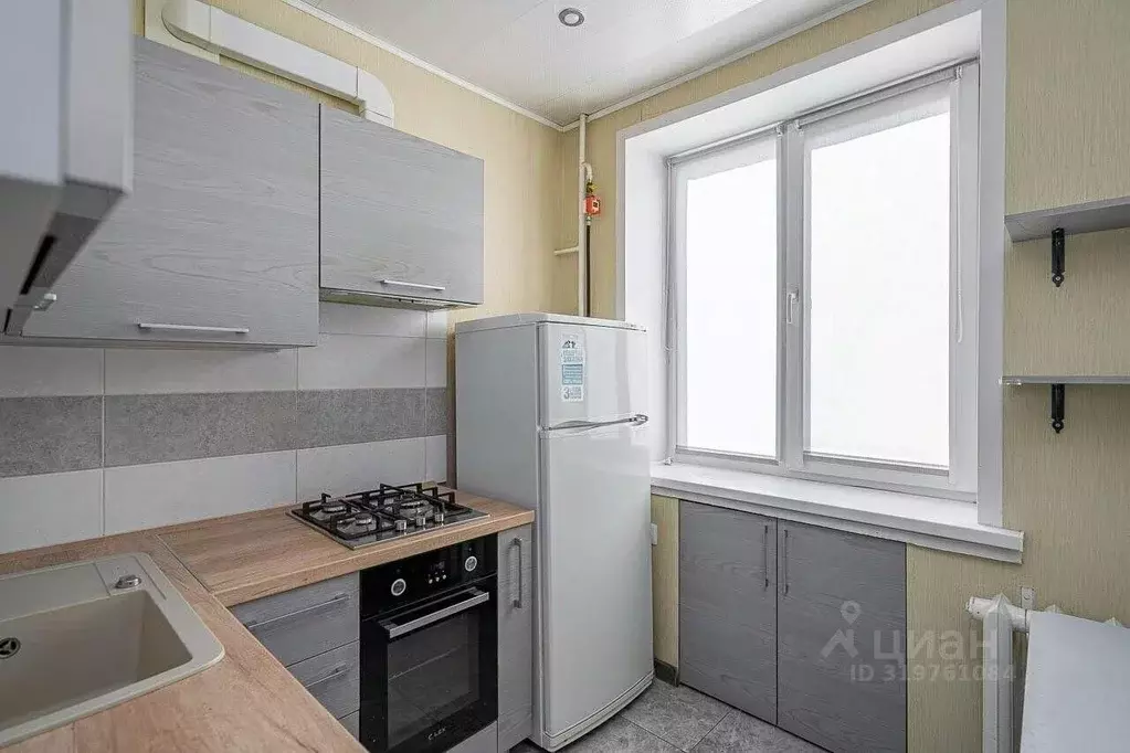 2-к кв. Башкортостан, Уфа ул. Степана Халтурина, 55 (43.0 м) - Фото 0