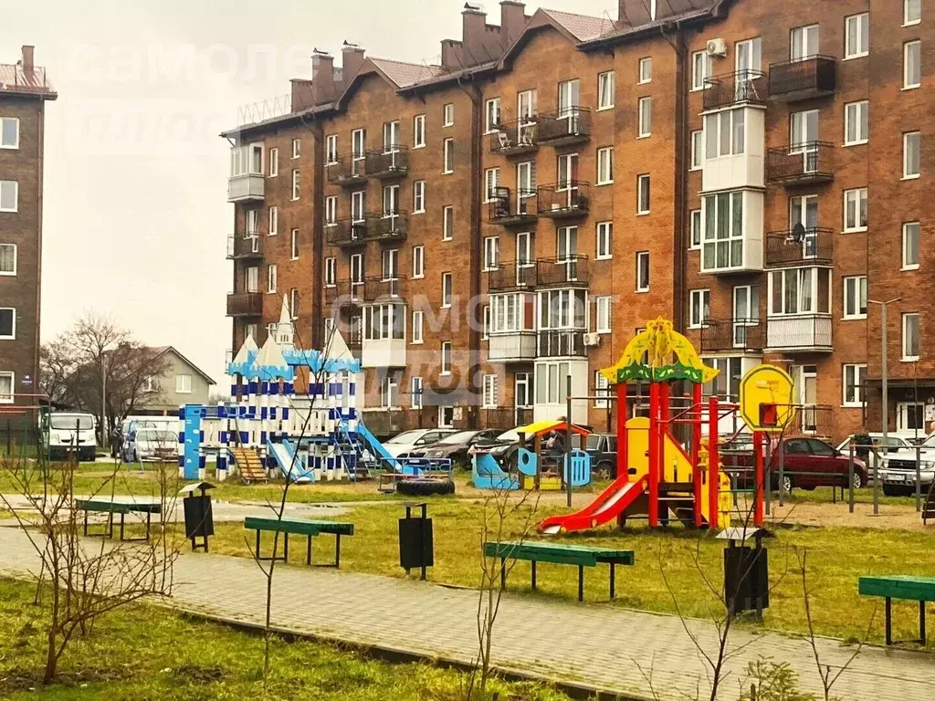 1-к кв. Калининградская область, Пионерский Рабочая ул., 46 (42.7 м) - Фото 0