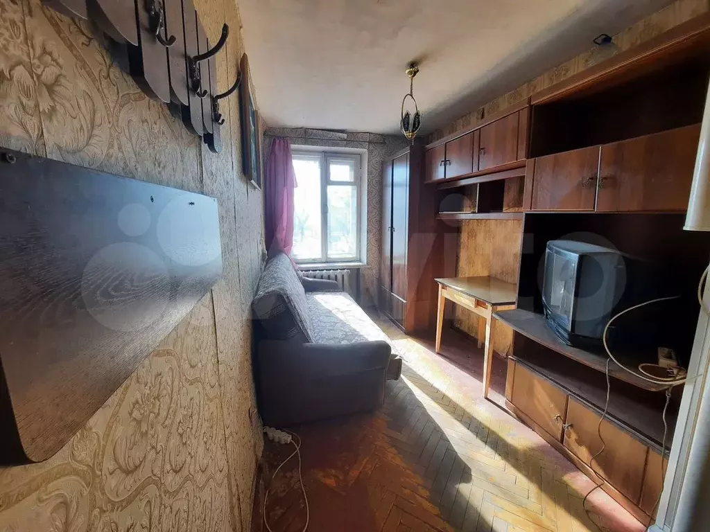 Комната 10 м в 5-к., 2/5 эт. - Фото 1