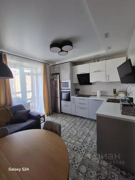 2-к кв. Омская область, Омск ул. Красный Путь, 143к3 (68.0 м) - Фото 2