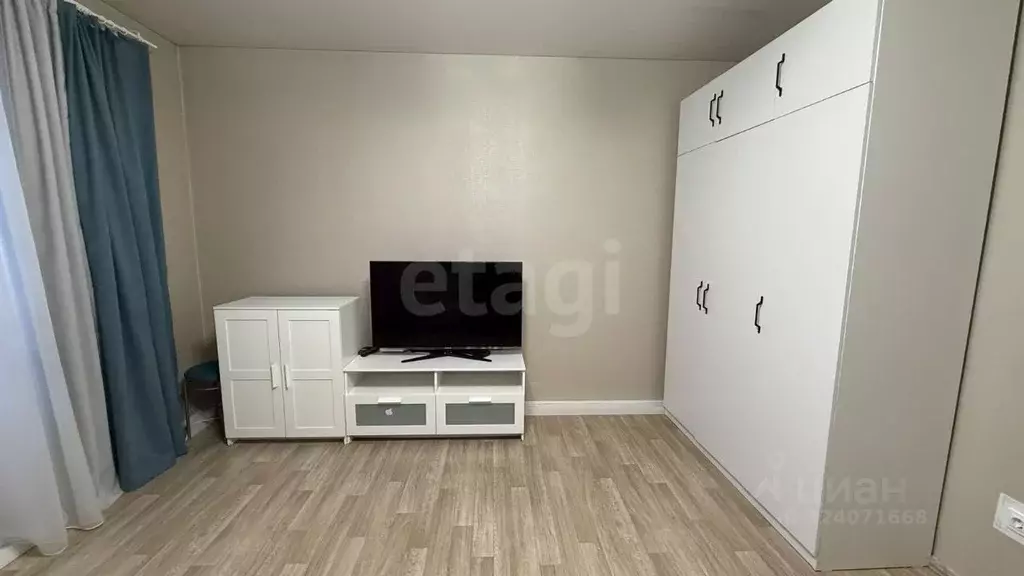 1-к кв. Ямало-Ненецкий АО, Новый Уренгой Дружба мкр, 6/1 (45.0 м) - Фото 2