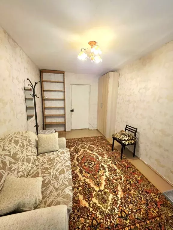 Комната Омская область, Омск ул. Лермонтова, 130б (12.0 м) - Фото 1