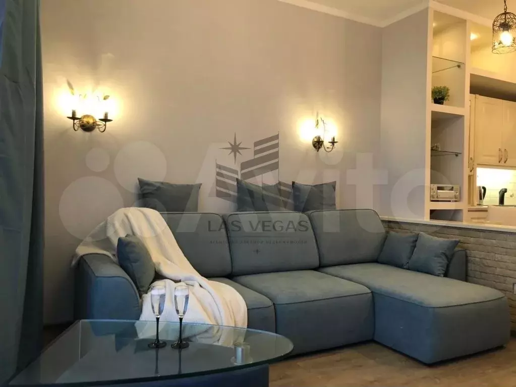 2-к. квартира, 70 м, 4/23 эт. - Фото 1