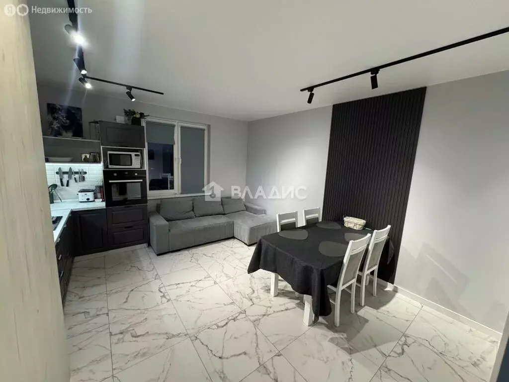 3-комнатная квартира: Большое Исаково, Уютная улица, 15 (92.5 м) - Фото 2