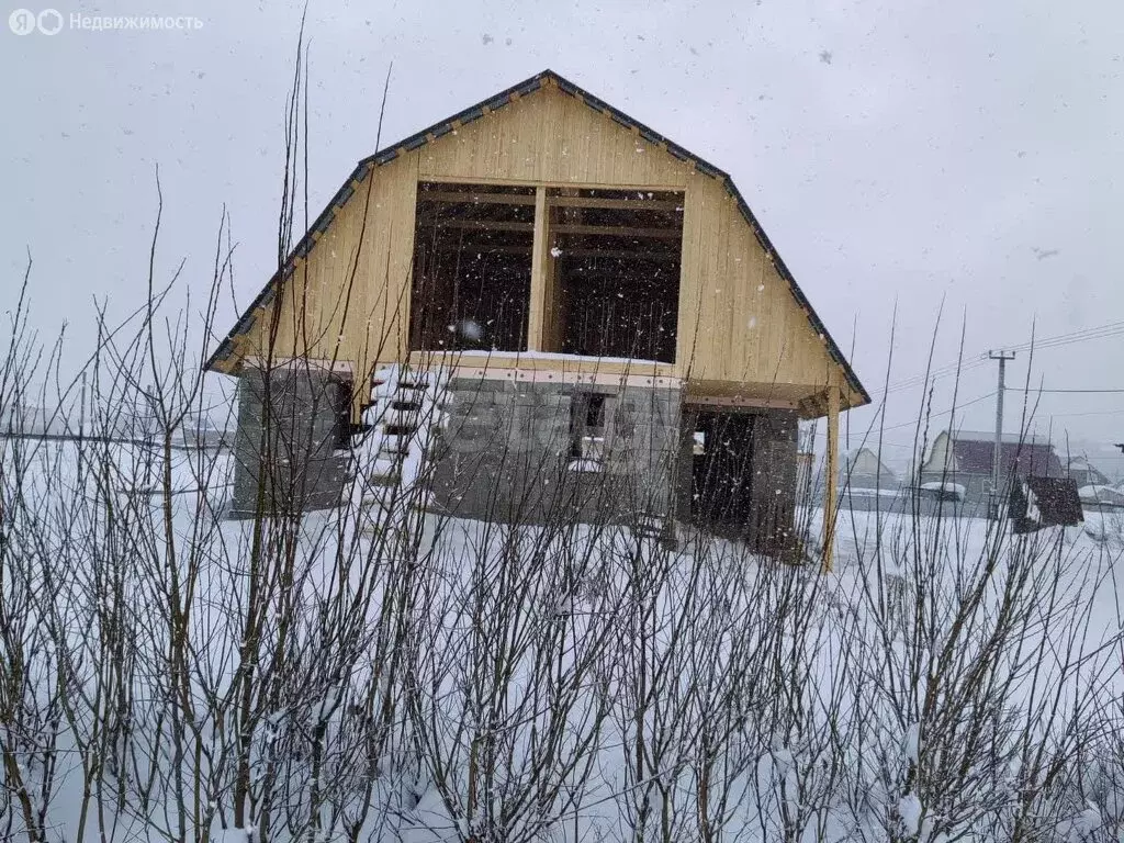 Дом в Алфёрово, улица И.Д. Старкова (100 м) - Фото 2