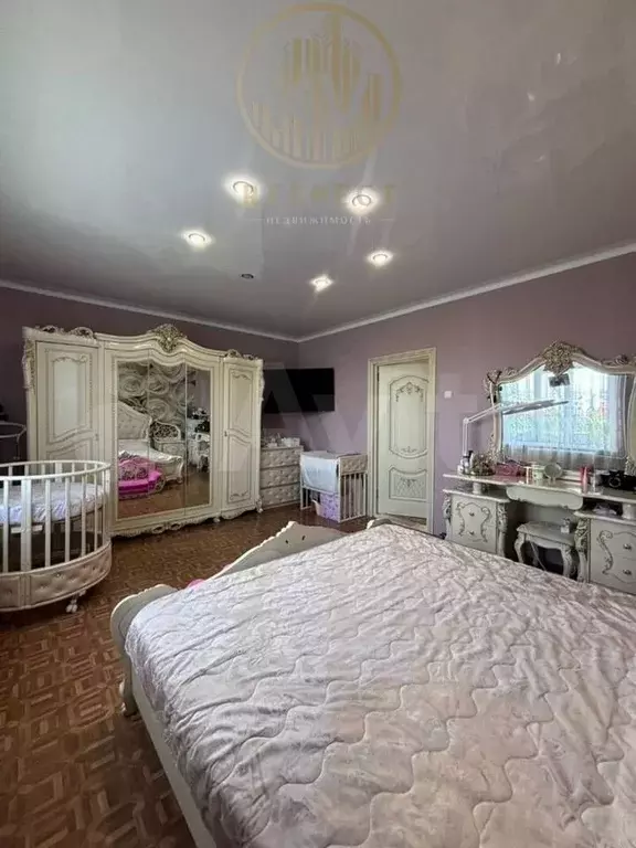 3-к. квартира, 101 м, 2/5 эт. - Фото 1