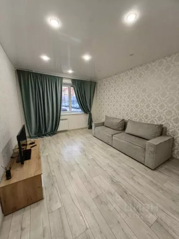 1-к кв. Самарская область, Тольятти Тополиная ул., 39 (38.0 м) - Фото 1