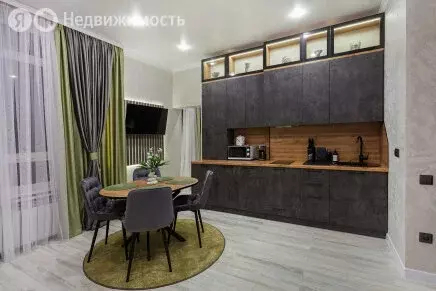 2-комнатная квартира: Краснодар, Уральская улица, 75к2 (55 м) - Фото 1