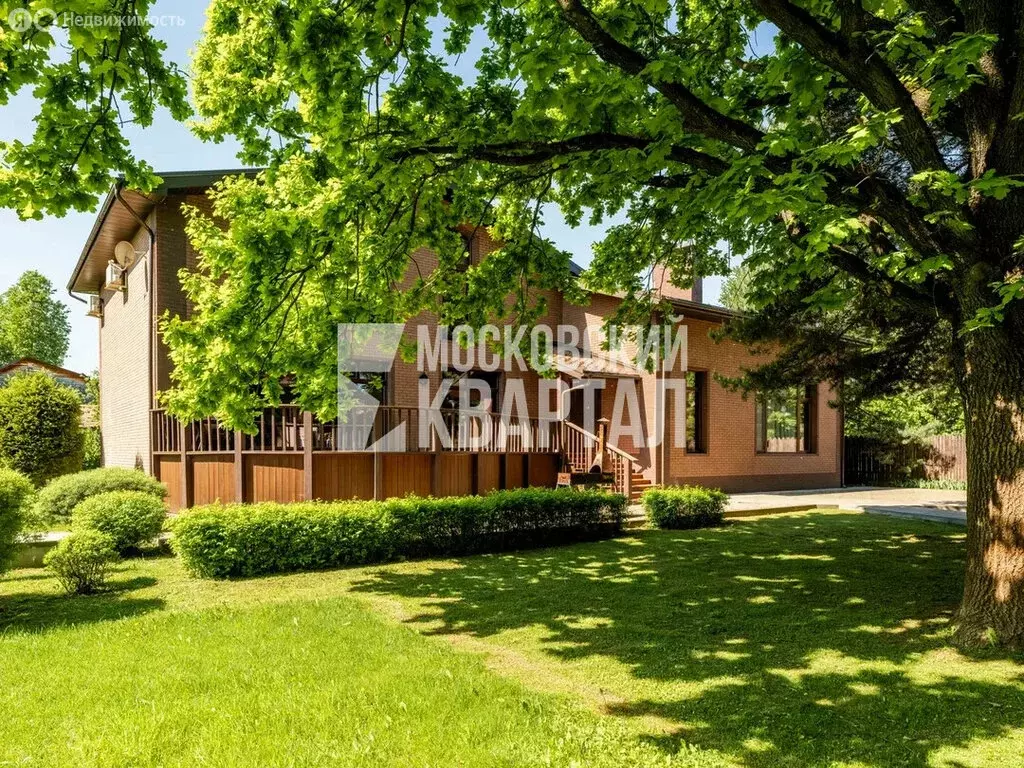Дом в село Ильинское, Колхозная улица, 36А (550 м) - Фото 1