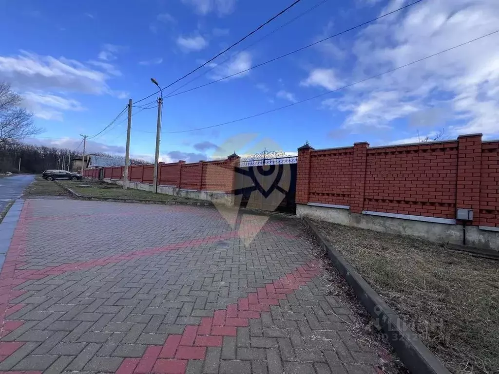 Участок в Белгородская область, Старый Оскол пер. 3-й Володин (16.0 ... - Фото 0
