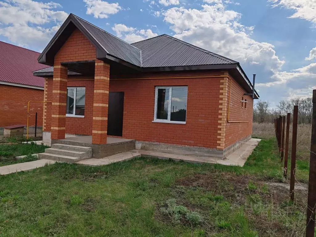 Дом в Оренбургская область, с. Сакмара ул. Казачья, 3А (109 м) - Фото 1