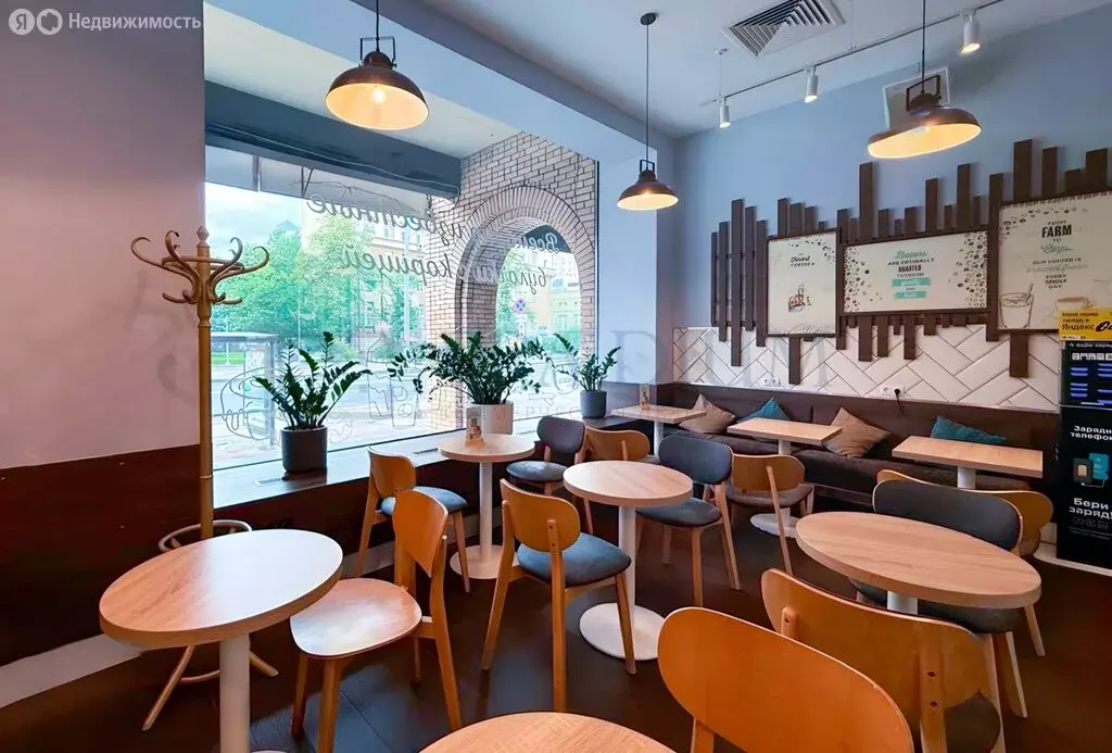 Помещение свободного назначения (1638 м) - Фото 1