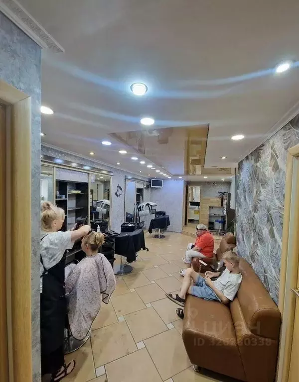 Помещение свободного назначения в Волгоградская область, Волгоград ул. ... - Фото 1