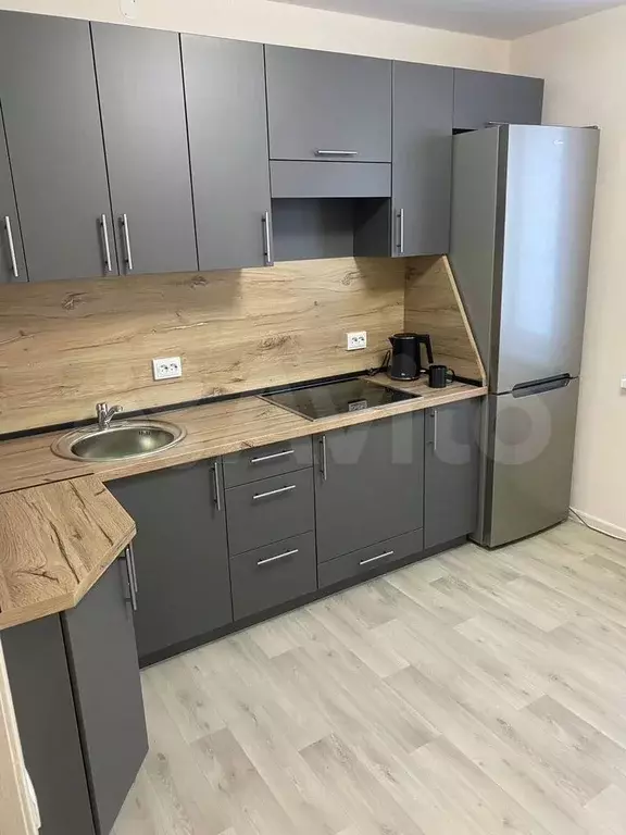 2-к. квартира, 52 м, 1/9 эт. - Фото 0
